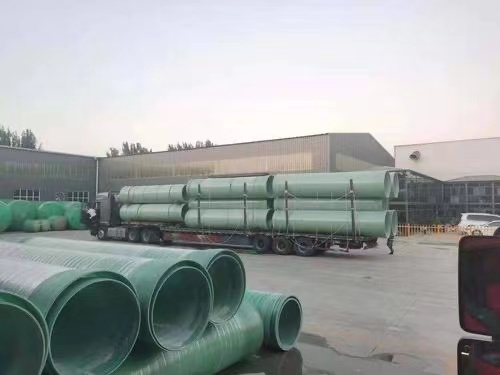 衡陽市玻璃鋼拉擠纏繞管環(huán)保耐用廠家直銷 衡陽市玻璃鋼拉擠纏繞管環(huán)保耐用廠家直銷